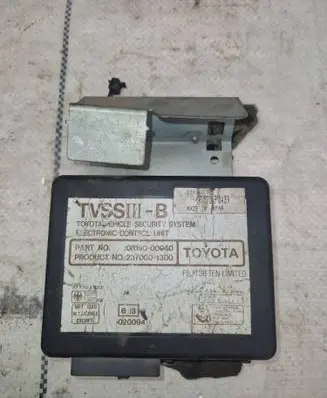 Toyota Land Cruiser (HDJ90) Other control units/modules 0819000940