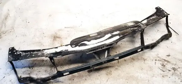 Volkswagen PASSAT B4 Radiator support slam panel 357010059a