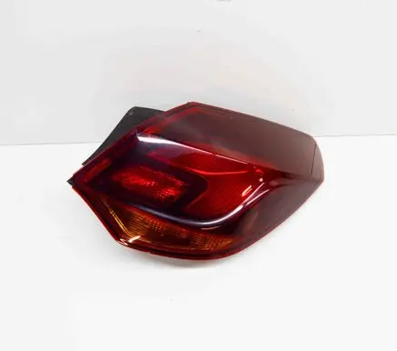 Opel Astra J Rear/tail lights