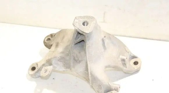 Audi A4 S4 B8 8K Engine mounting bracket 8K0199308BT