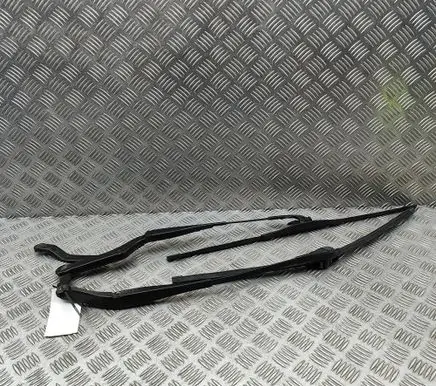 Mercedes-Benz CL C216 Windshield/front glass wiper blade A2218200244 A2218200144
