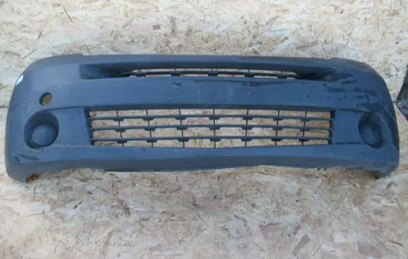 Renault Master II Front bumper