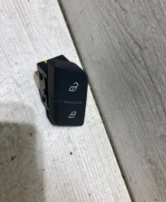 Audi A4 S4 B9 Central locking switch button 8w1962107