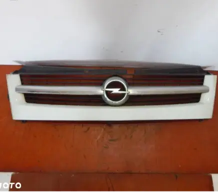 Opel Movano A Front grill