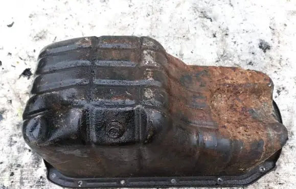 Nissan Micra Oil sump