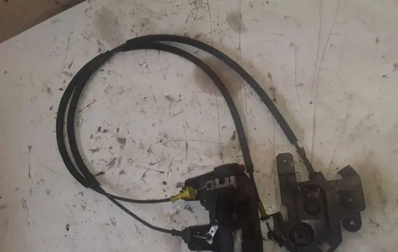 Nissan Primastar Front door lock 8200008465 91166226