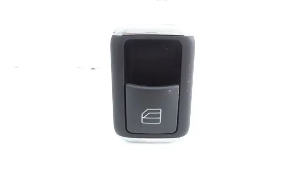 Mercedes-Benz C W204 Electric window control switch A2048700451 03139100