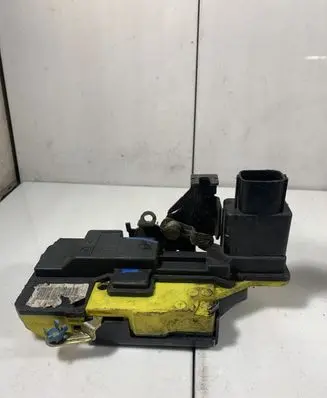 Volvo XC70 Rear door lock