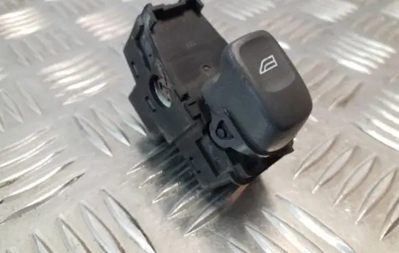 Volvo S60 Electric window control switch
