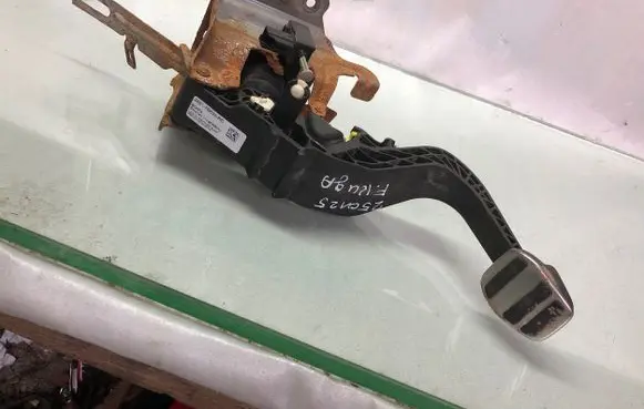 Ford Kuga III Clutch pedal Jx617b633rc Jx617b633