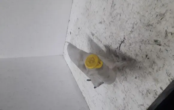 Opel Zafira A Windshield washer fluid reservoir/tank