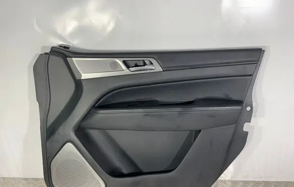 SsangYong Rexton Front door card panel trim