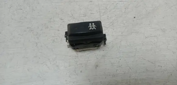 Renault Vel Satis Child safety switch 2648802 002445A