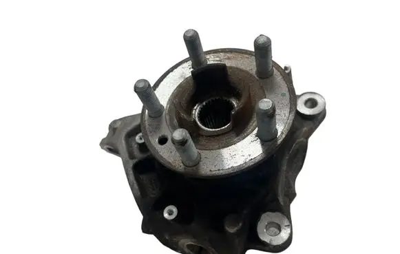 Land Rover Range Rover Evoque L538 Front wheel hub BJ3263K185AB 15A271130