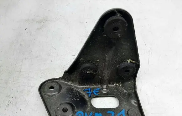Volkswagen Transporter - Caravelle T5 ABS pump bracket 7E0614711A