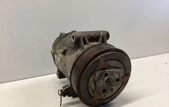 Renault Laguna II Air conditioning (A/C) compressor (pump) 8200309193