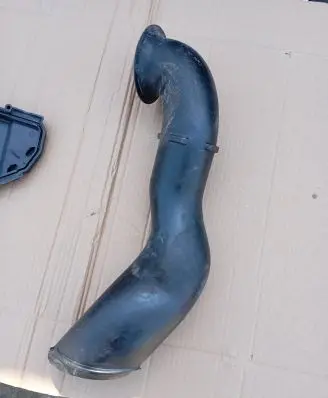 Porsche Cayenne (92A) Air intake hose/pipe 7D5129752B