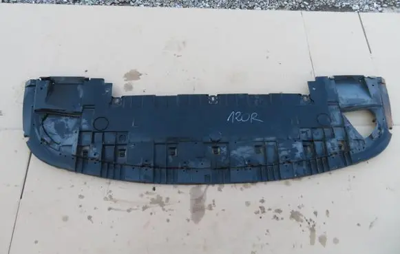 Renault Trafic III (X82) Front bumper skid plate/under tray 214775886R 93451389