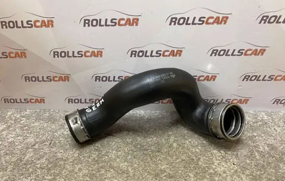Mercedes-Benz C W203 Intercooler hose/pipe A2035282182