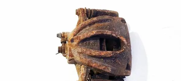 Toyota Avensis T250 Front brake caliper 