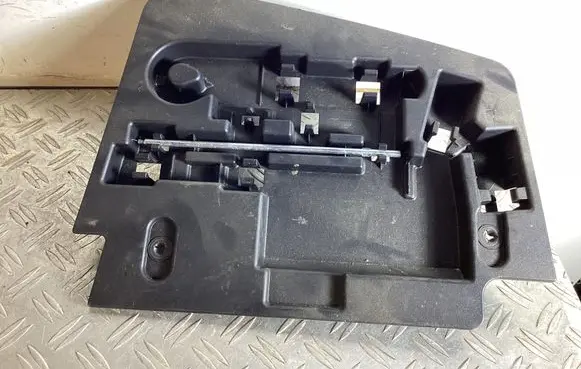 Lexus GS 250 350 300H 450H Tool box 6259730020