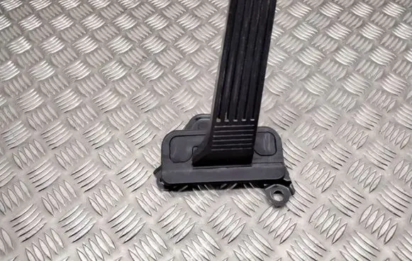 Lexus RX 450H Accelerator throttle pedal