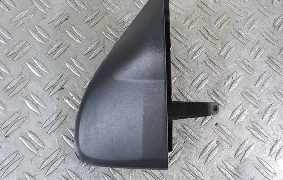 Under headlight/headlamp trim