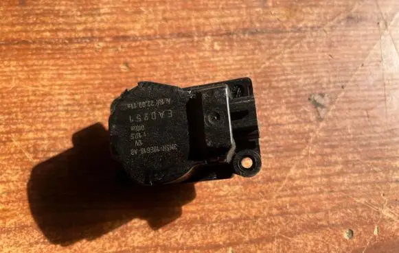 Ford Grand C-MAX Air flap motor/actuator 3M5H19E616AB