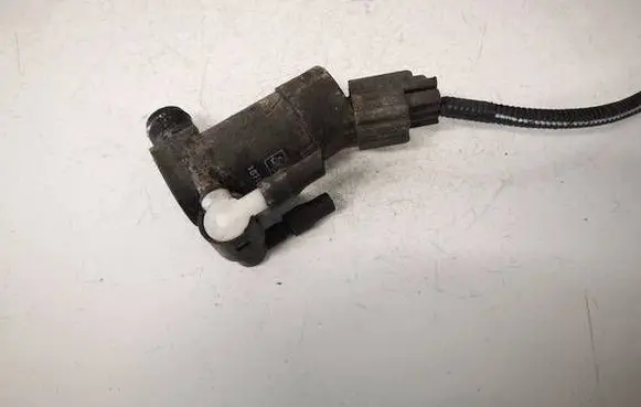 Ford Kuga I Windscreen/windshield washer pump 1S7117K624FE