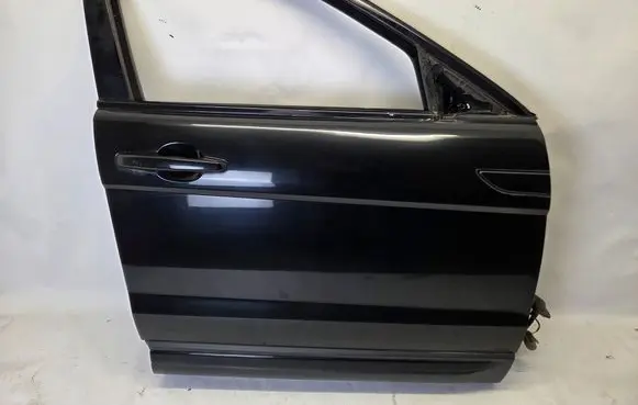 Land Rover Evoque I Front door