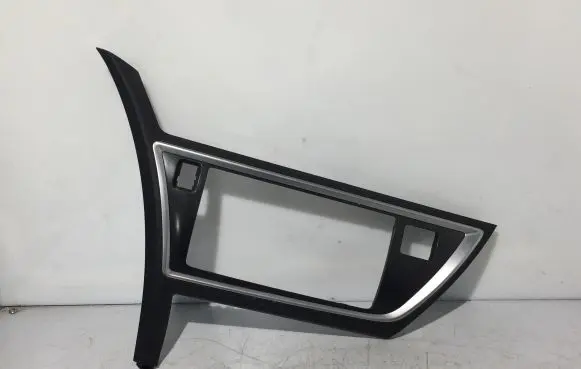 Toyota Auris E180 Radio/GPS head unit trim 5540502430 5540502440 GEO018651