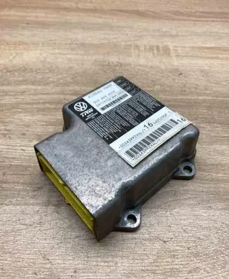 Volkswagen PASSAT B6 Airbag control unit/module 3C0909605K 391131