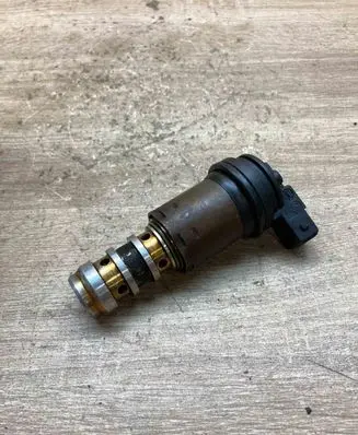 BMW 3 E46 Camshaft vanos timing valve 1707323