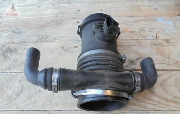 Maserati Quattroporte Air intake hose/pipe 0280218084