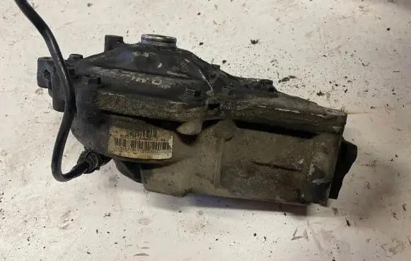 BMW X5 E70 Front differential 7552533