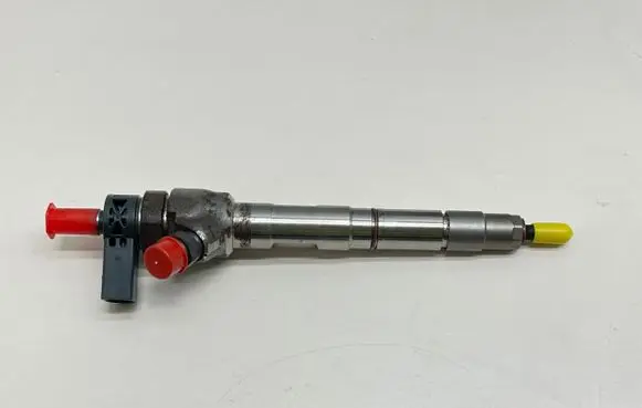Volkswagen Touran III Fuel injector 04L130277AD