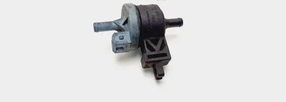 Volkswagen Polo III 6N 6N2 6NF Valve vacuum 44105449 2506 535133459