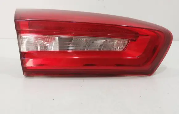 Ford Focus Rear/tail lights JX7B-13A603-CA