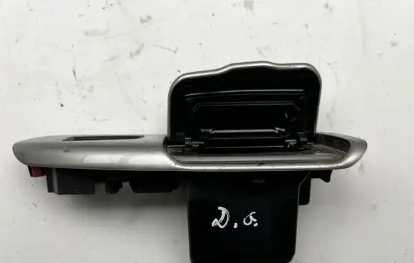 Toyota Land Cruiser (J120) Rear door ashtray 7427160160