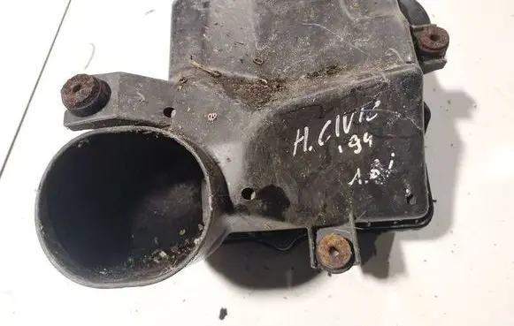 Honda Civic Air filter box 