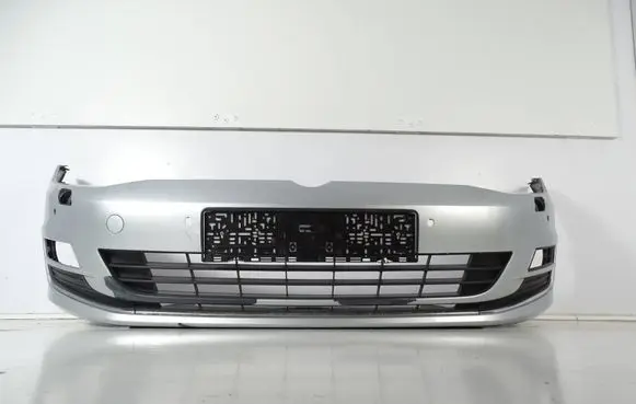 Volkswagen Golf VII Front bumper 5G0807221
