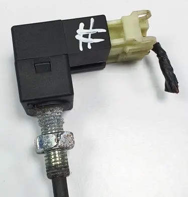 Hyundai i10 Brake pedal sensor switch 6J01