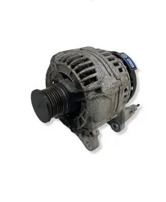 Volkswagen PASSAT B8 Generator/alternator 