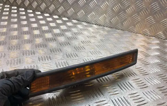 Volkswagen PASSAT B6 Front indicator light 3C0953041J