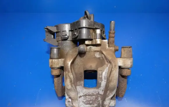 Volvo XC90 Rear brake caliper