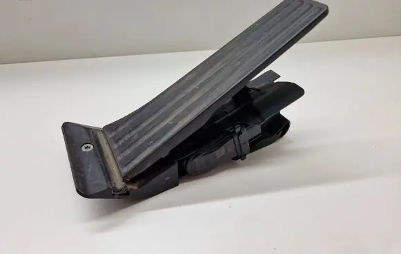 BMW X5 F15 Accelerator throttle pedal 6853175