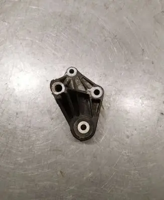 Ford Focus Gearbox mounting bracket AV616P093NA
