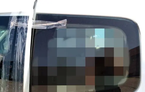 Ford Transit - Tourneo Connect Rear side window