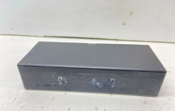 Mercedes-Benz S W126 Light module LCM A1265420332 1265420332 601627