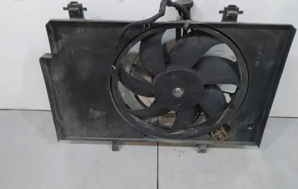 Ford Fiesta Electric radiator cooling fan 8V518C607CG
